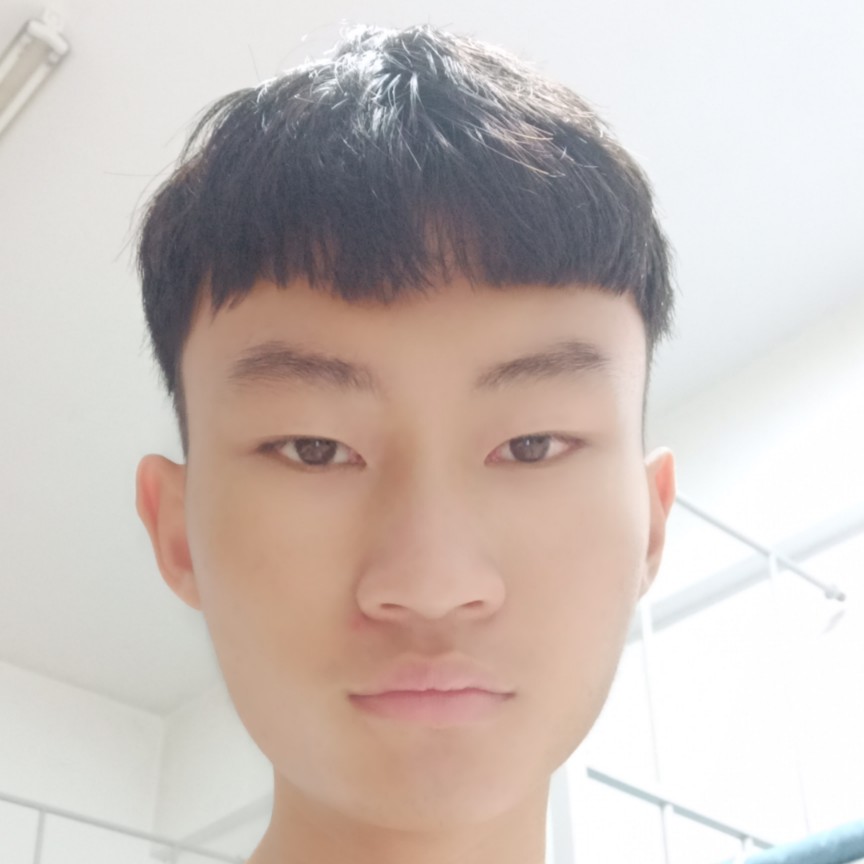 琉璃能干的照片