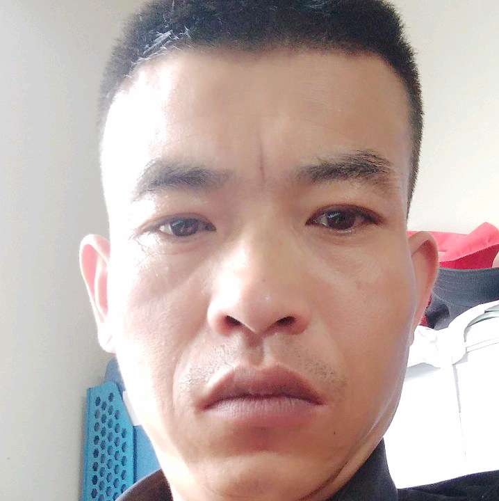 明媚改变暖光的照片