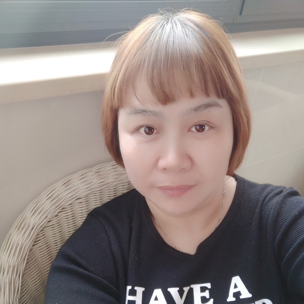 开心婉儿的照片