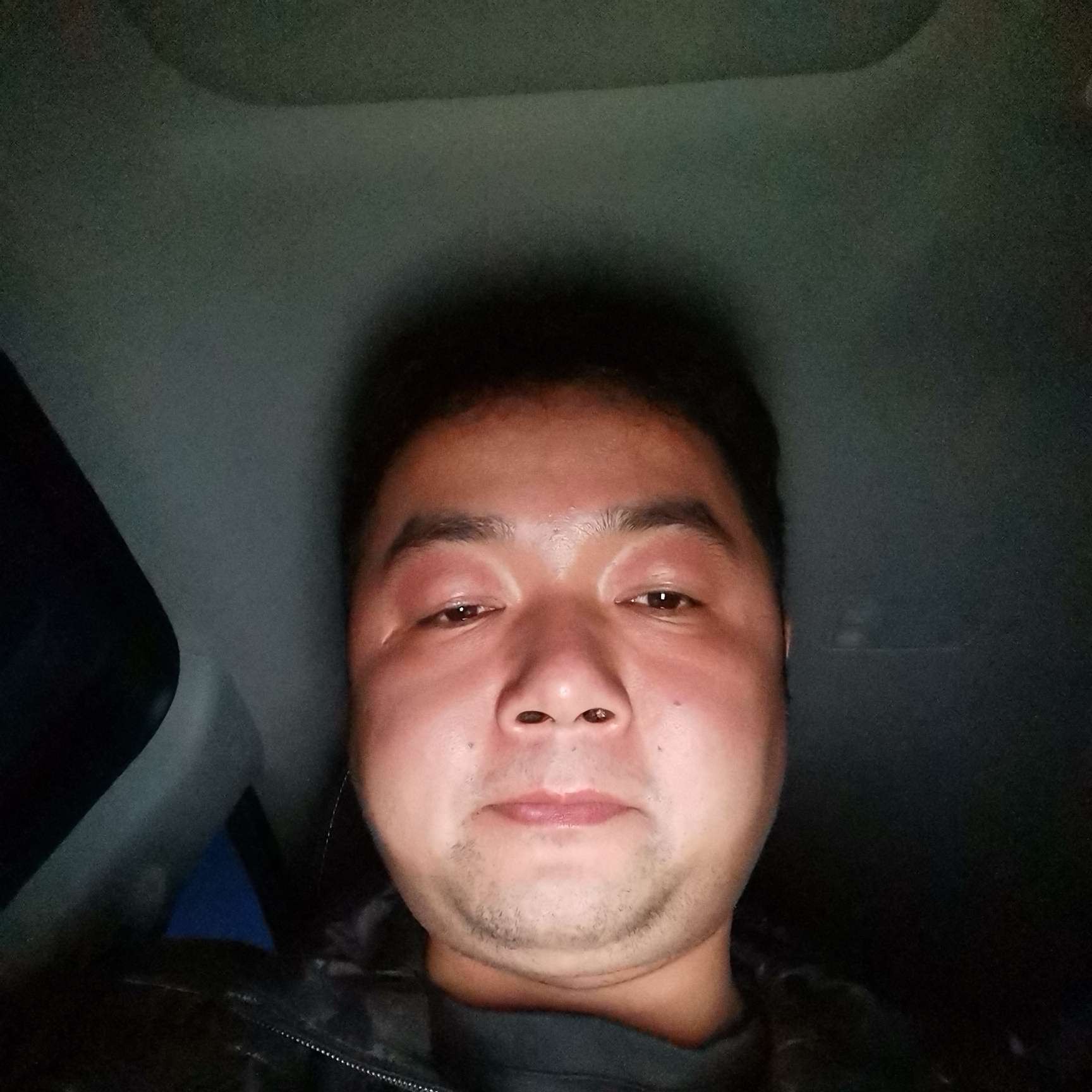 懵懂扯花生的照片