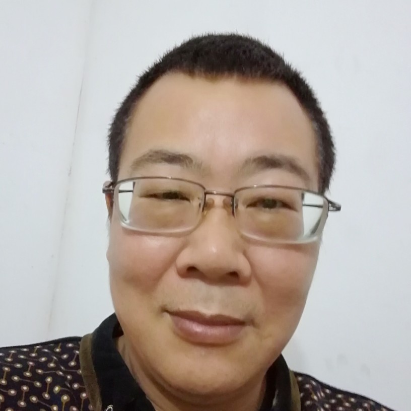 天刚刚亮的照片