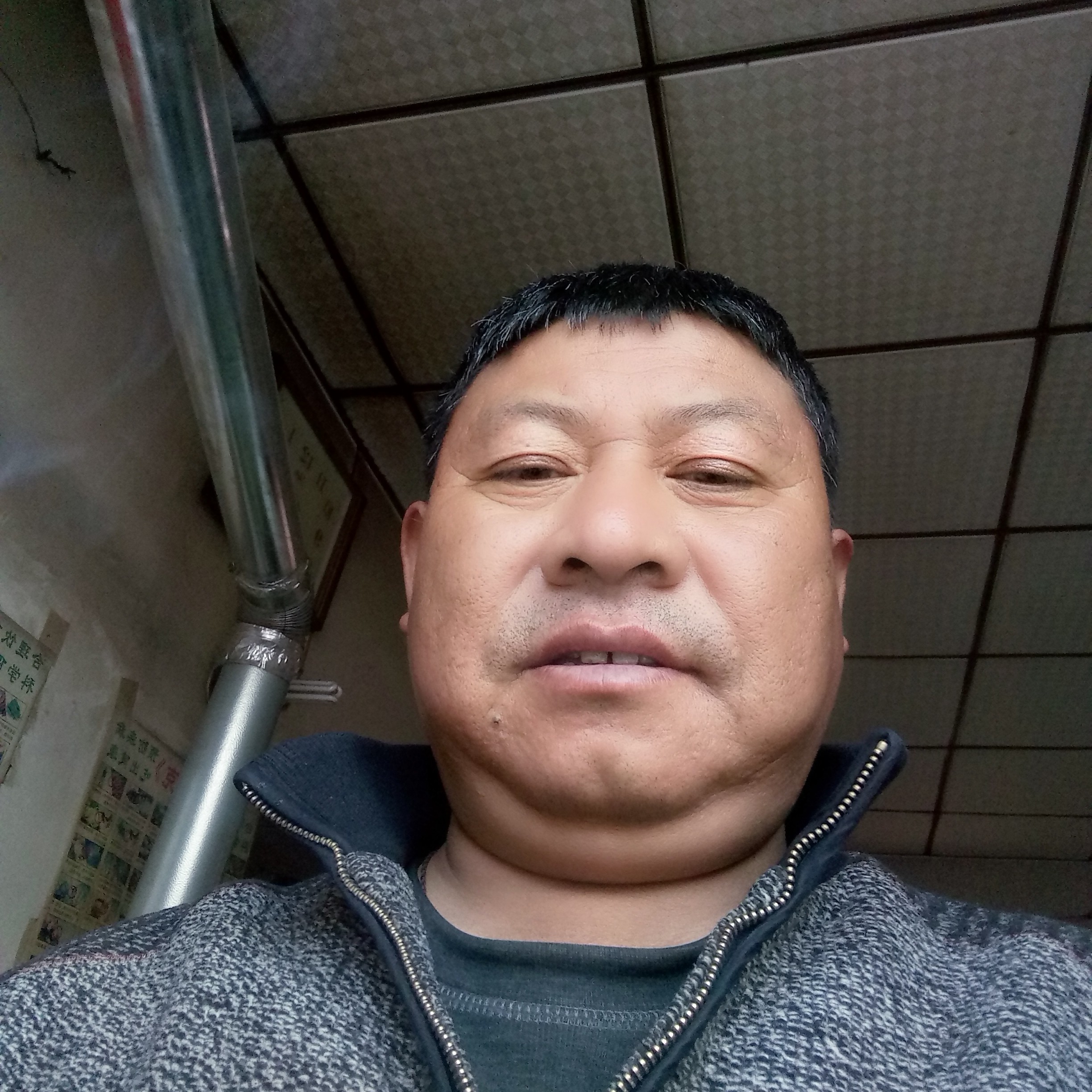 帅气小侠的照片