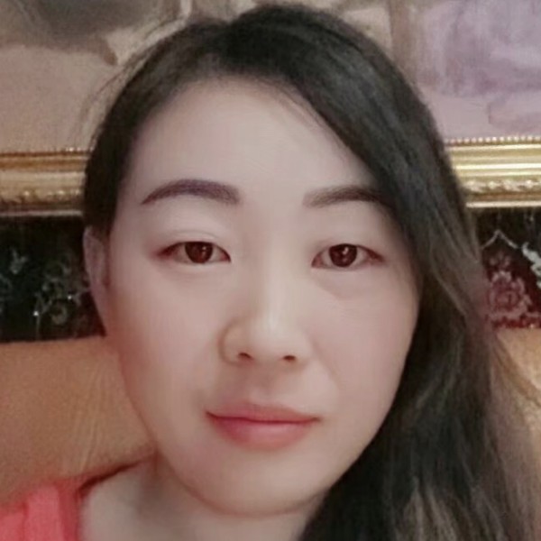 尊云闻坚强的照片