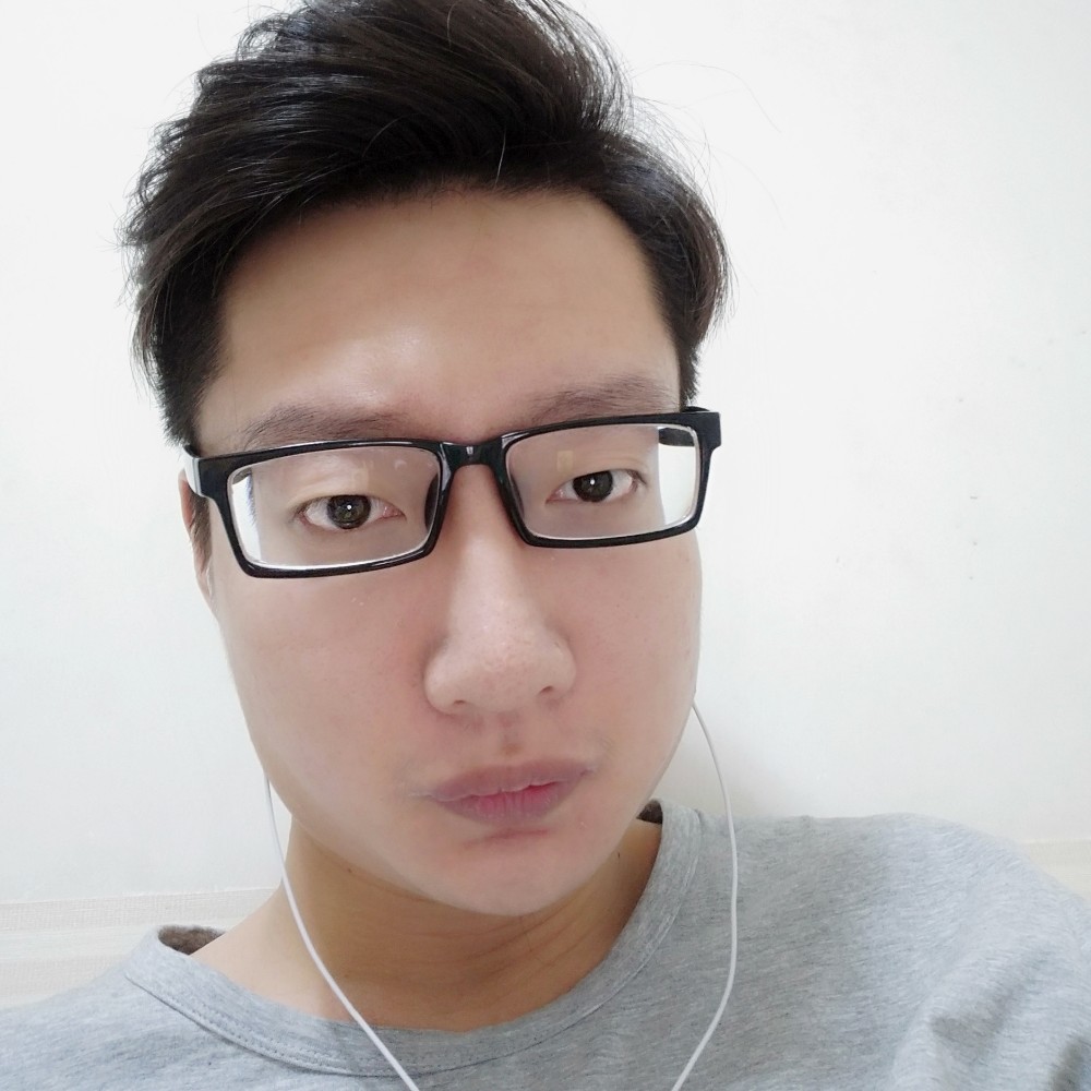 听话爱恋蓝天的照片