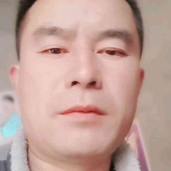 顺风的男人的照片