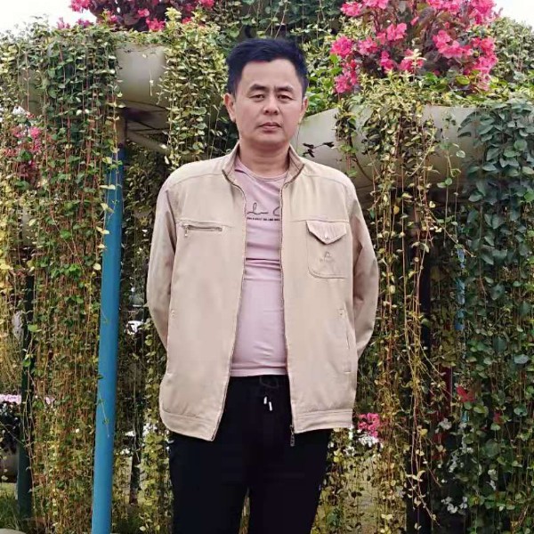 望月邀游的照片