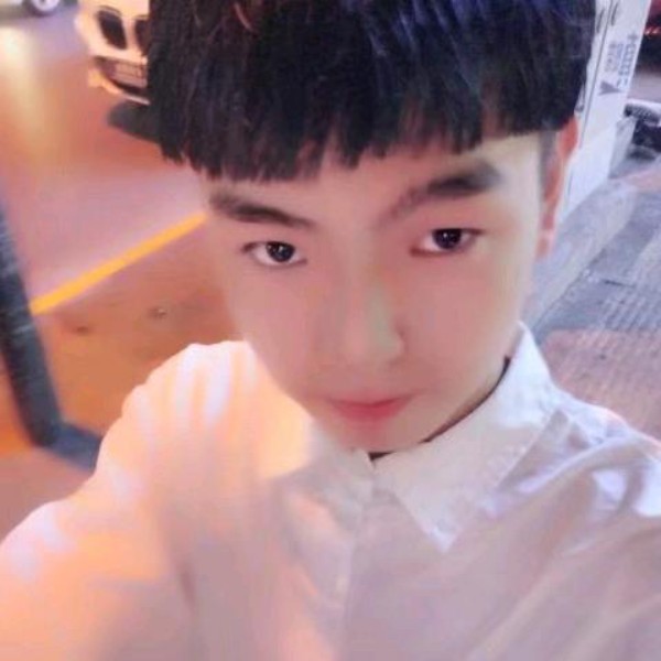 韩晓飞。的照片