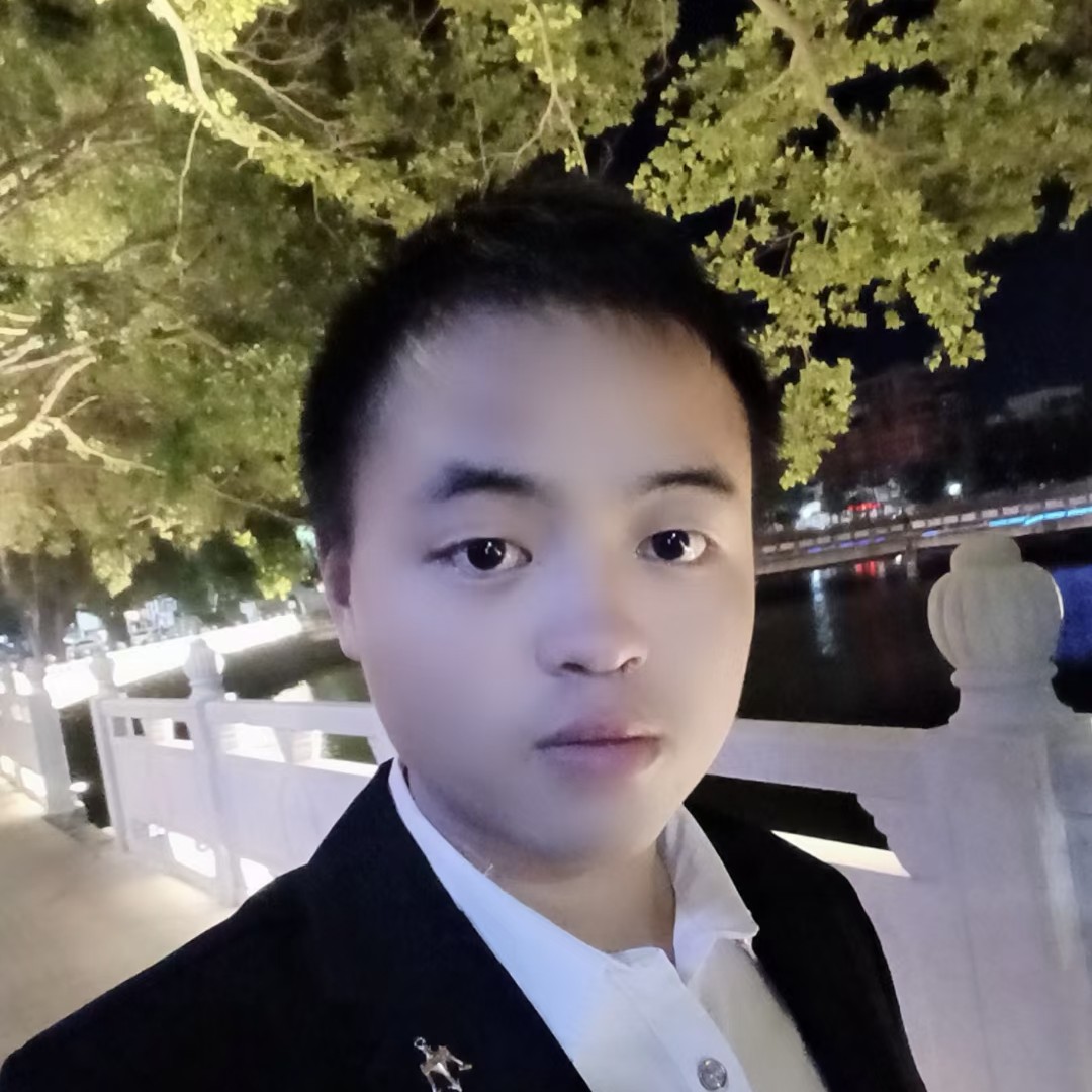 凉面蹙眉满意的照片