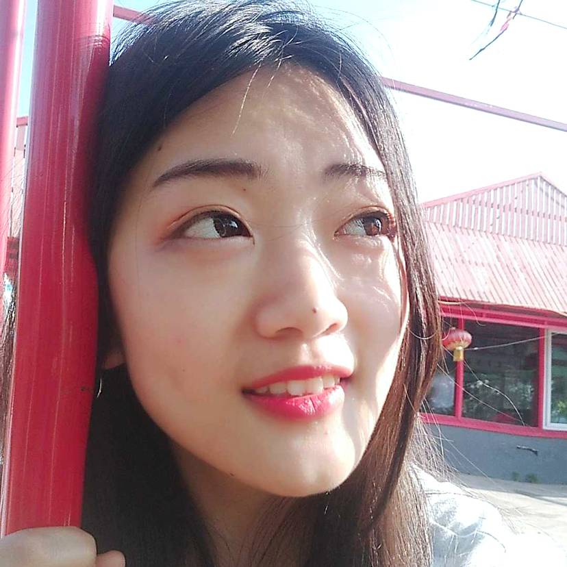 剪影回眸完美的照片