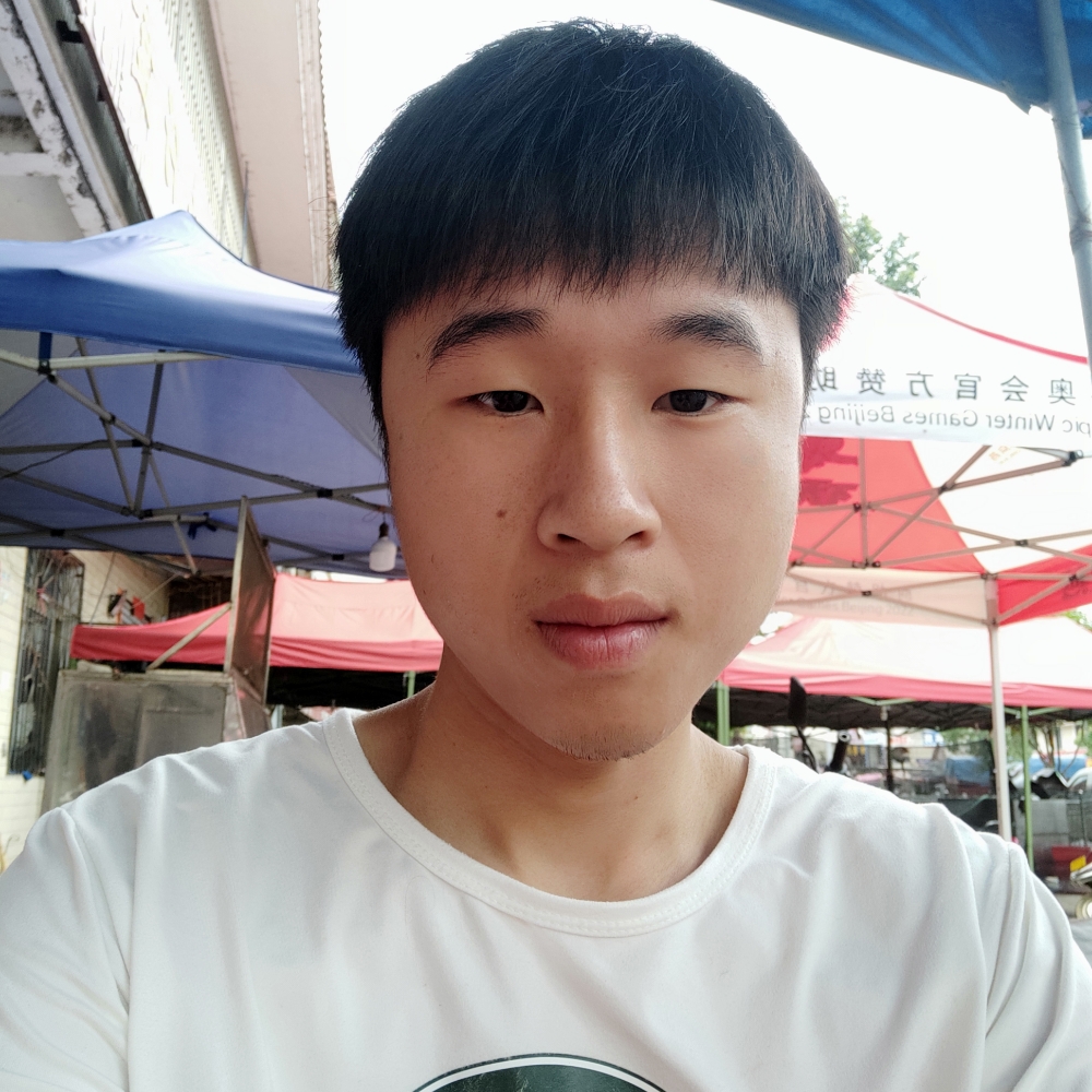 真淳倾心母鸡的照片