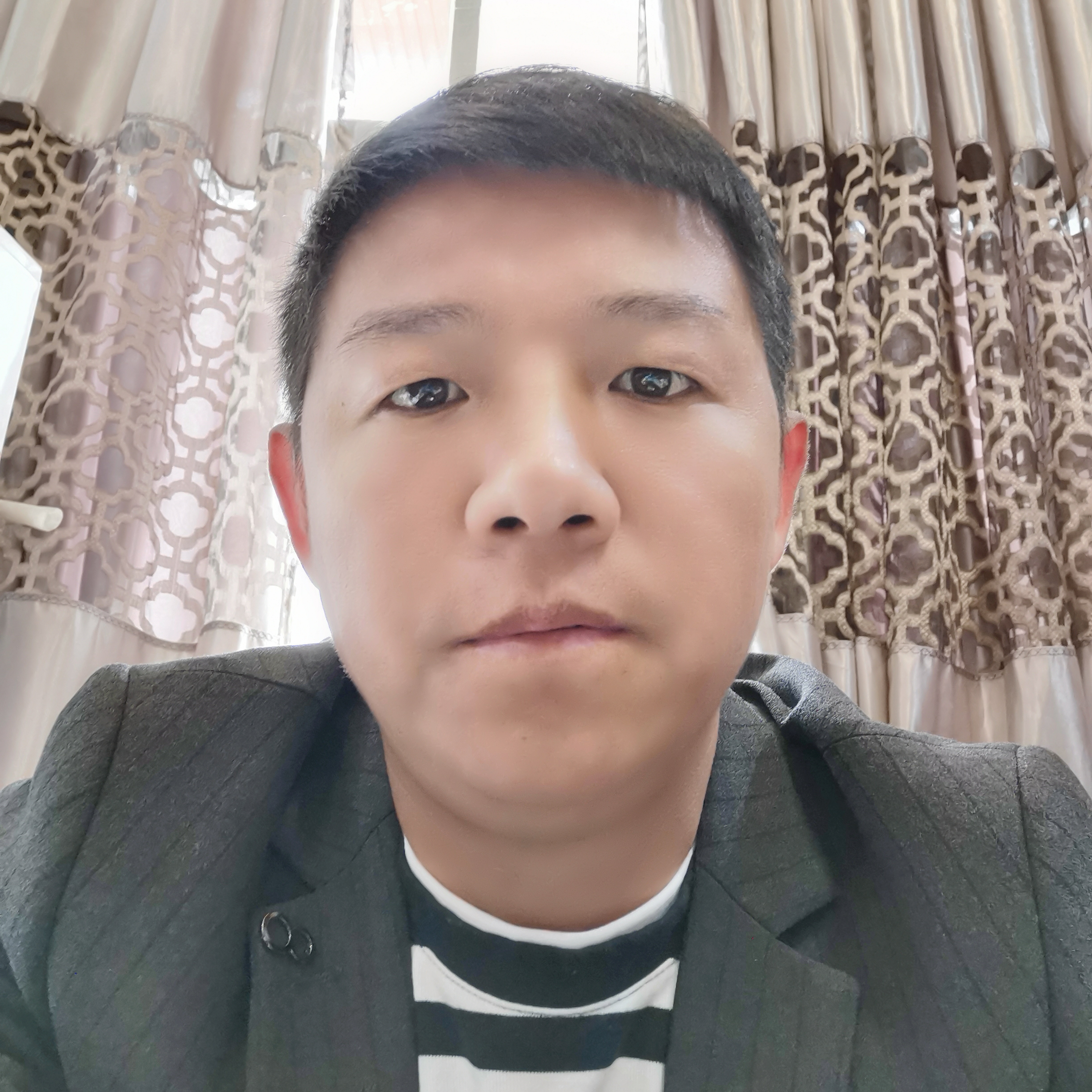 毛巾和靓丽的照片