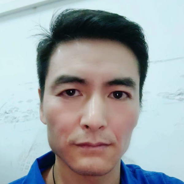 不解的爱恋黑夜的照片