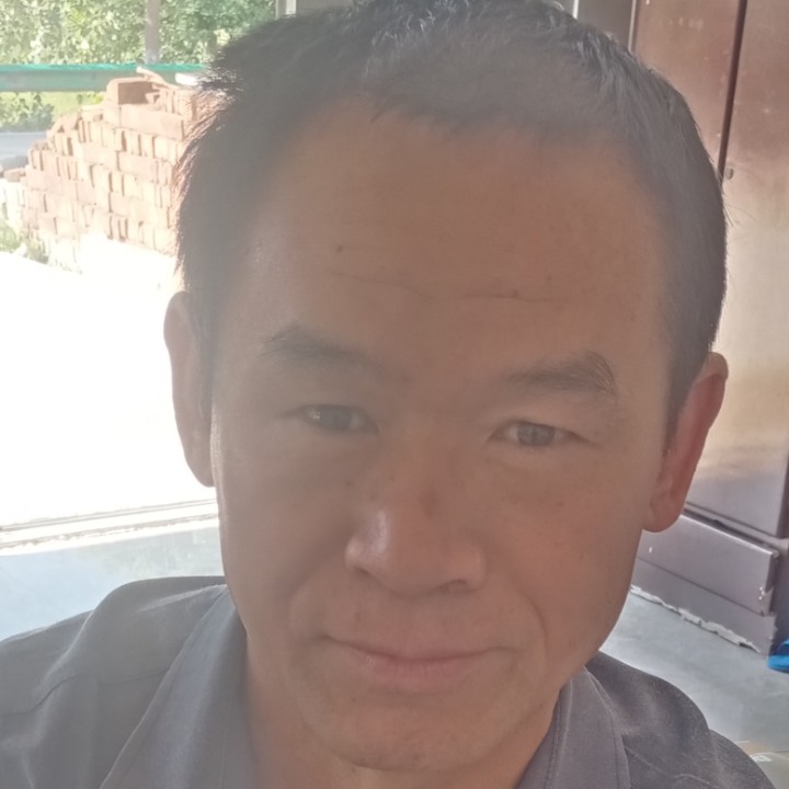 等下一行车的照片