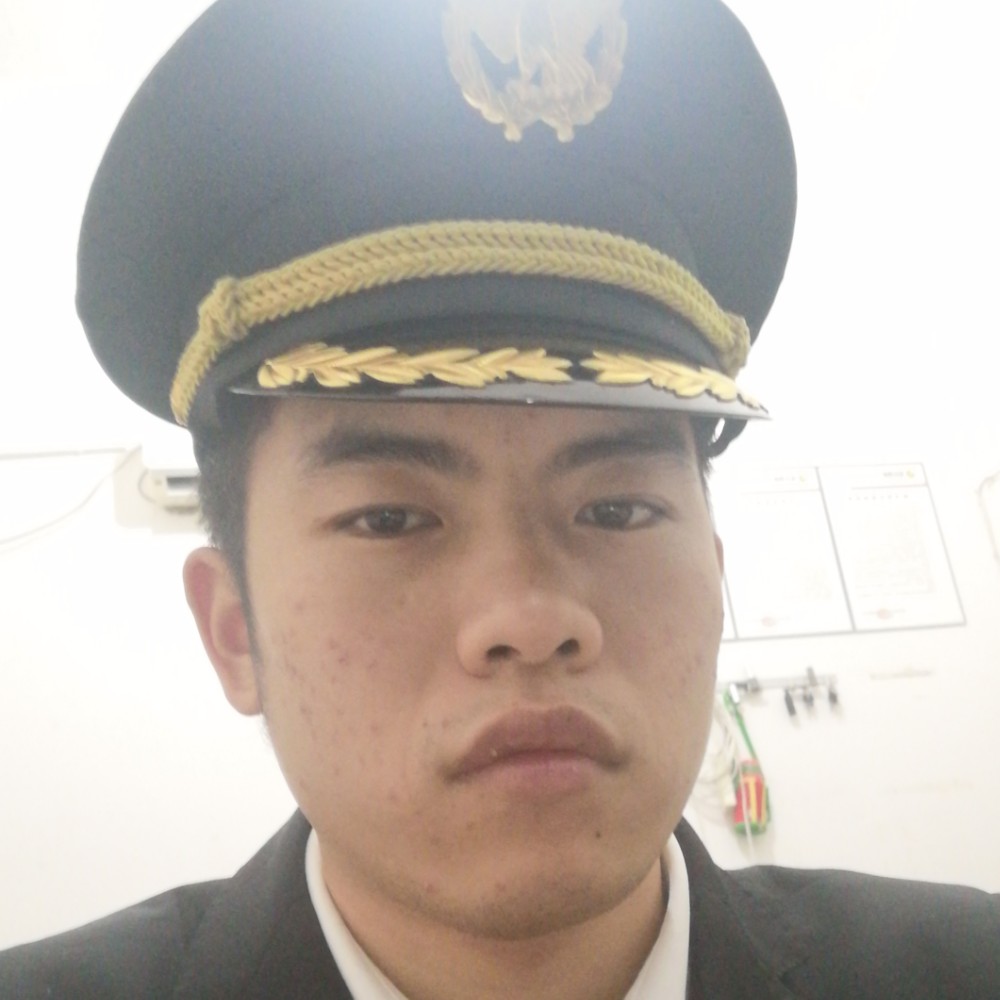 热心还钻石的照片