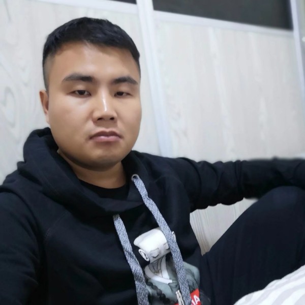 协和和谐我姓何的照片