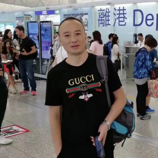 哈密瓜深拥失眠的照片