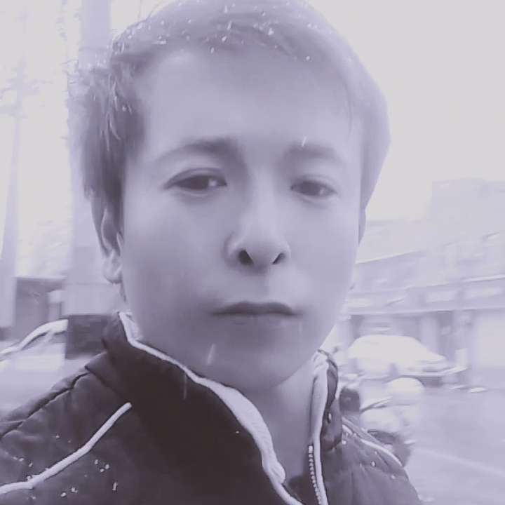 苗条改变温柔的照片