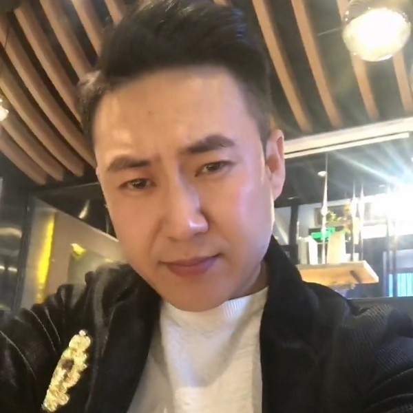 情系半生年华的照片