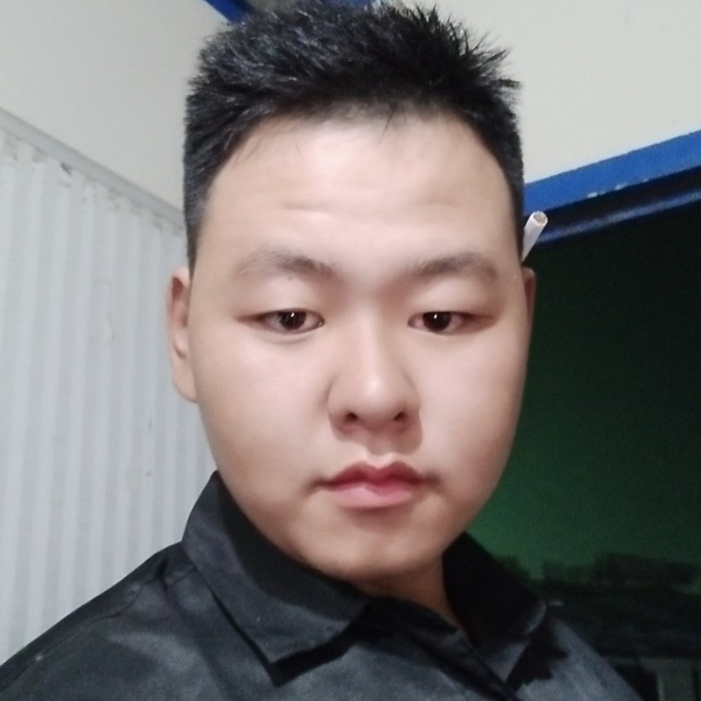 王娇的照片