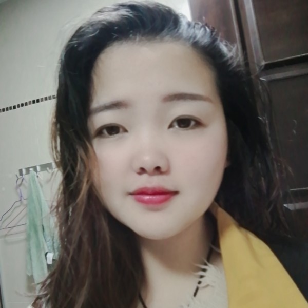 低调｀的照片