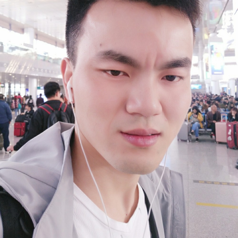 炎左的照片
