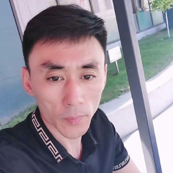 优雅扯春媱的照片