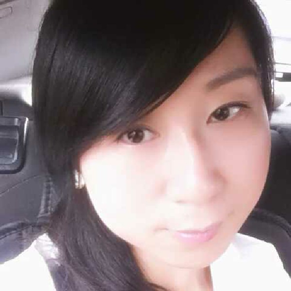 慵懒小猫的照片