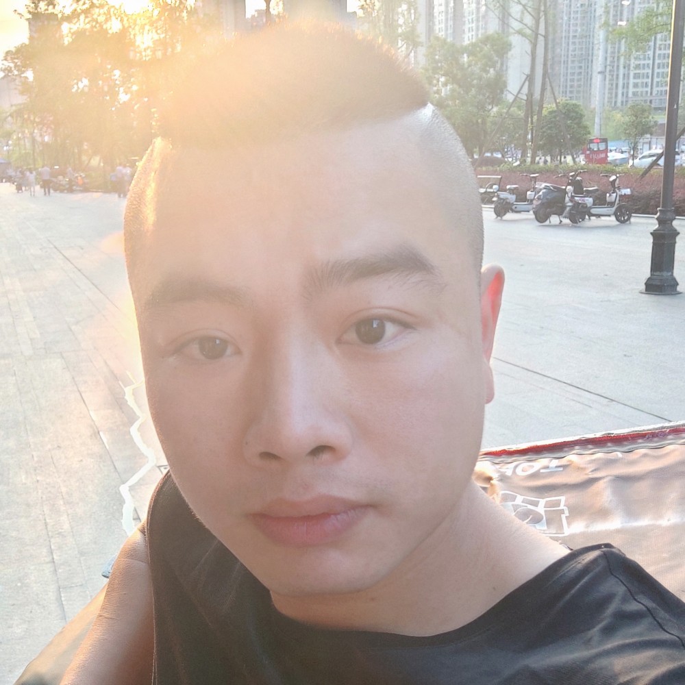 俏皮和凉城的照片