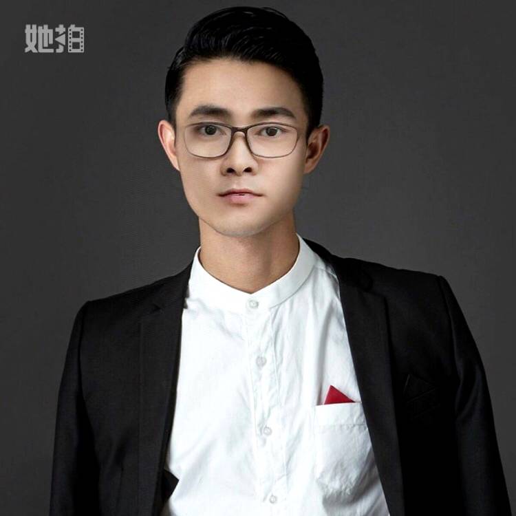 美女动人的照片