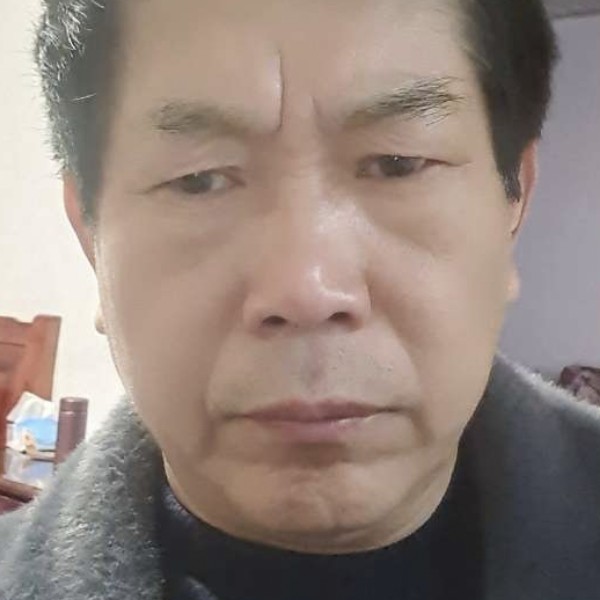 坚定那可乐的照片