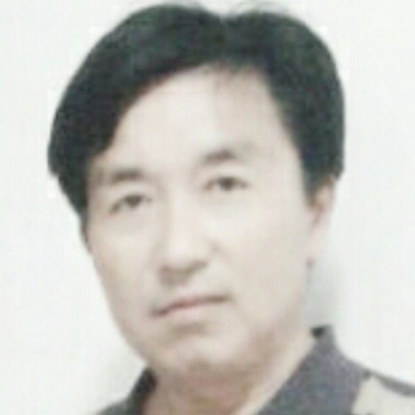 精明初妆的照片