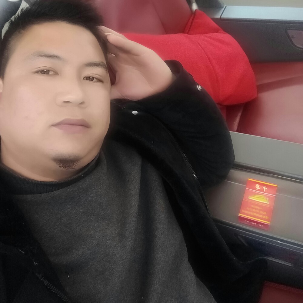 巴古的照片