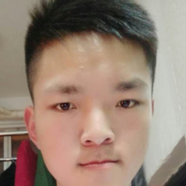 鞠梦玲的照片
