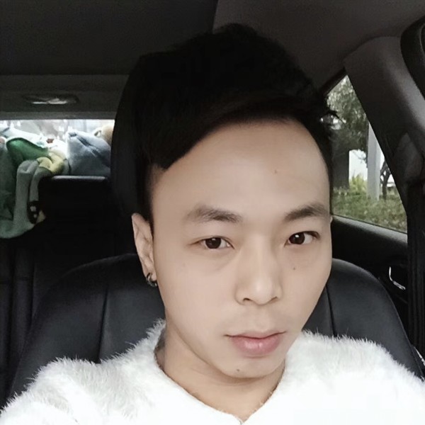 阿姨，我看上你家的照片