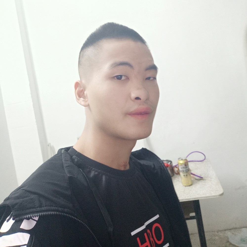 长情打诺言的照片