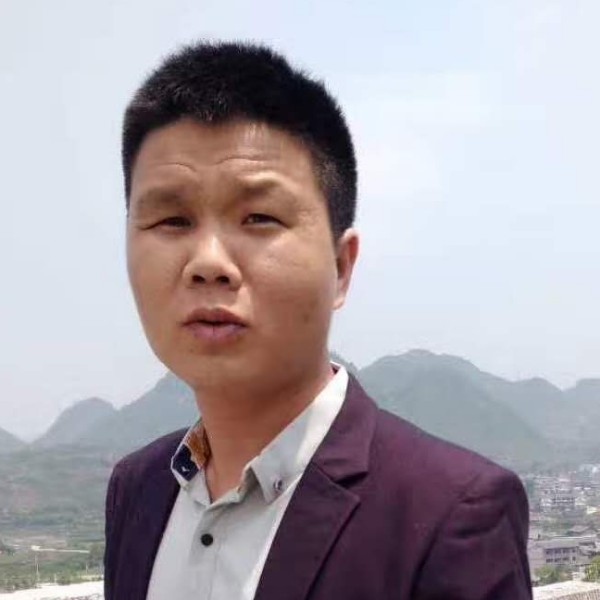 文静期待的照片