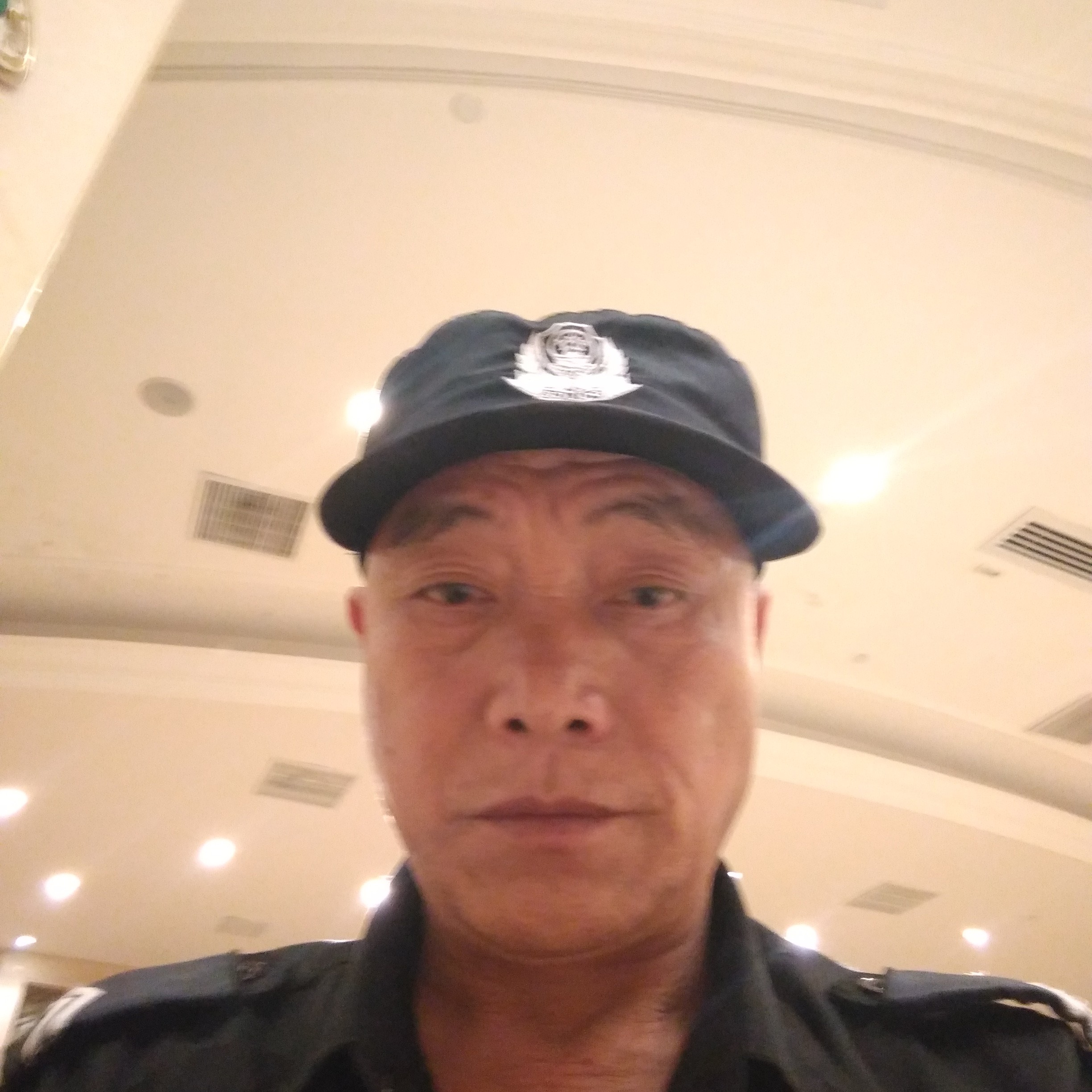 邓中国的照片