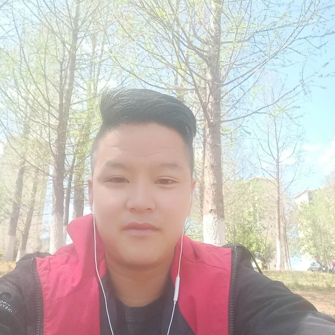 段建福的照片