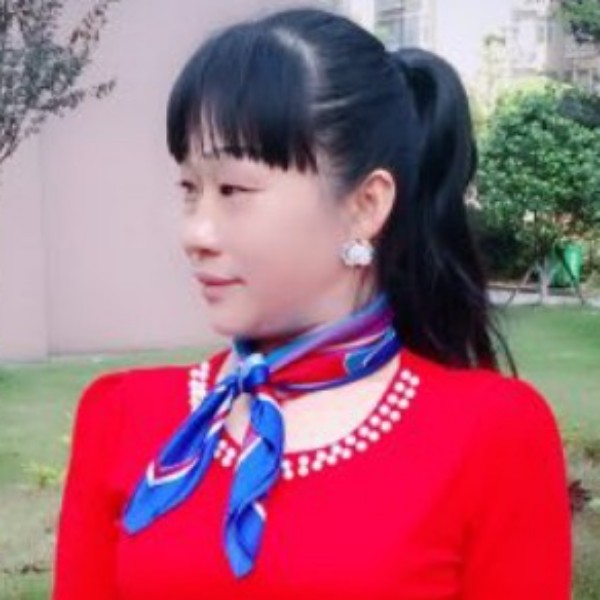 单纯爱恋树叶的照片