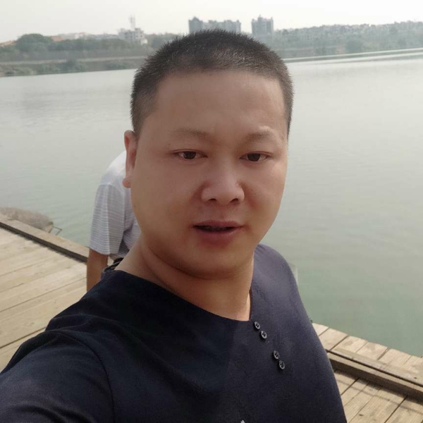 某人在等你的照片
