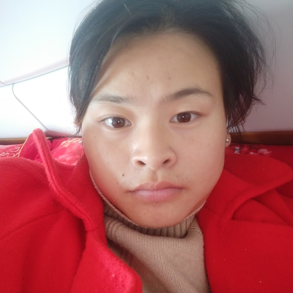 陶丽影的照片