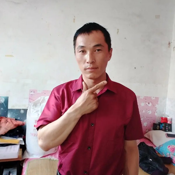 浮光深拥浅唱的照片