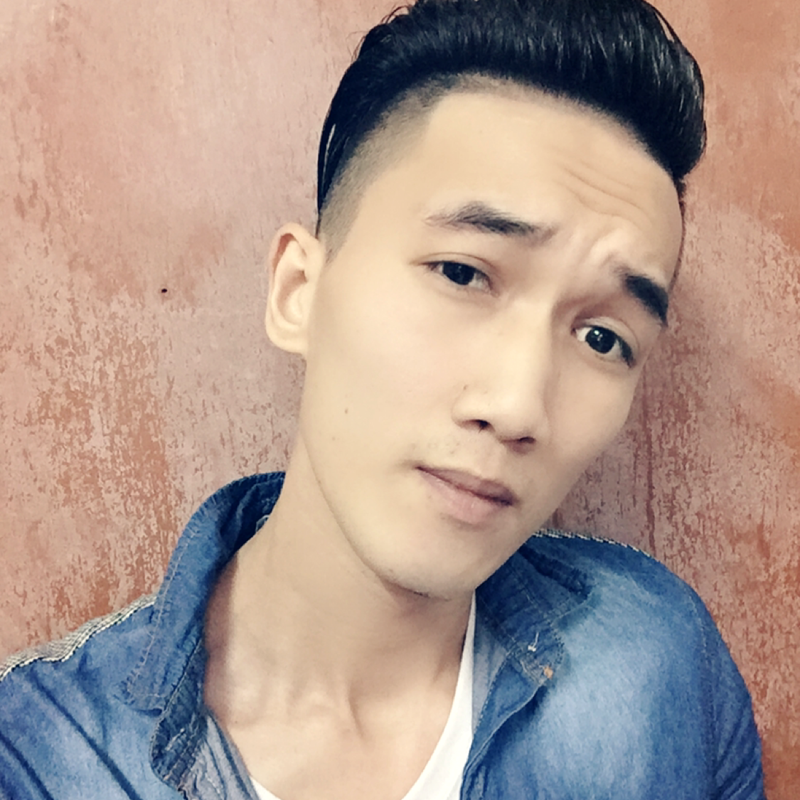 ∝Fz∝的照片