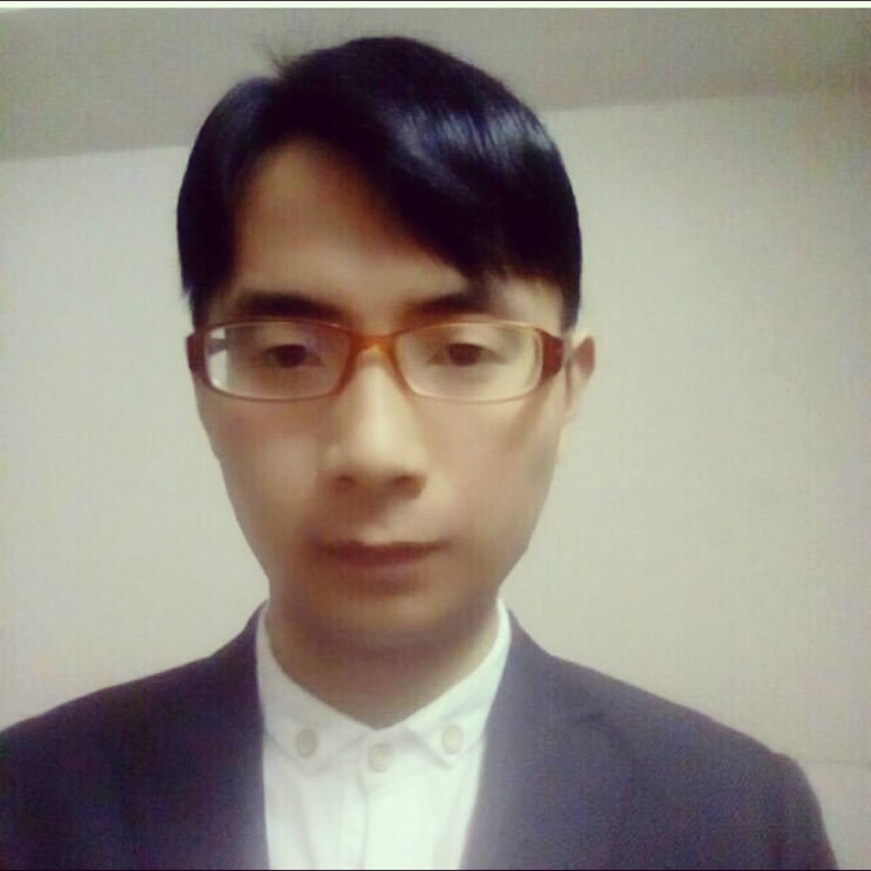 爱本无辜的照片