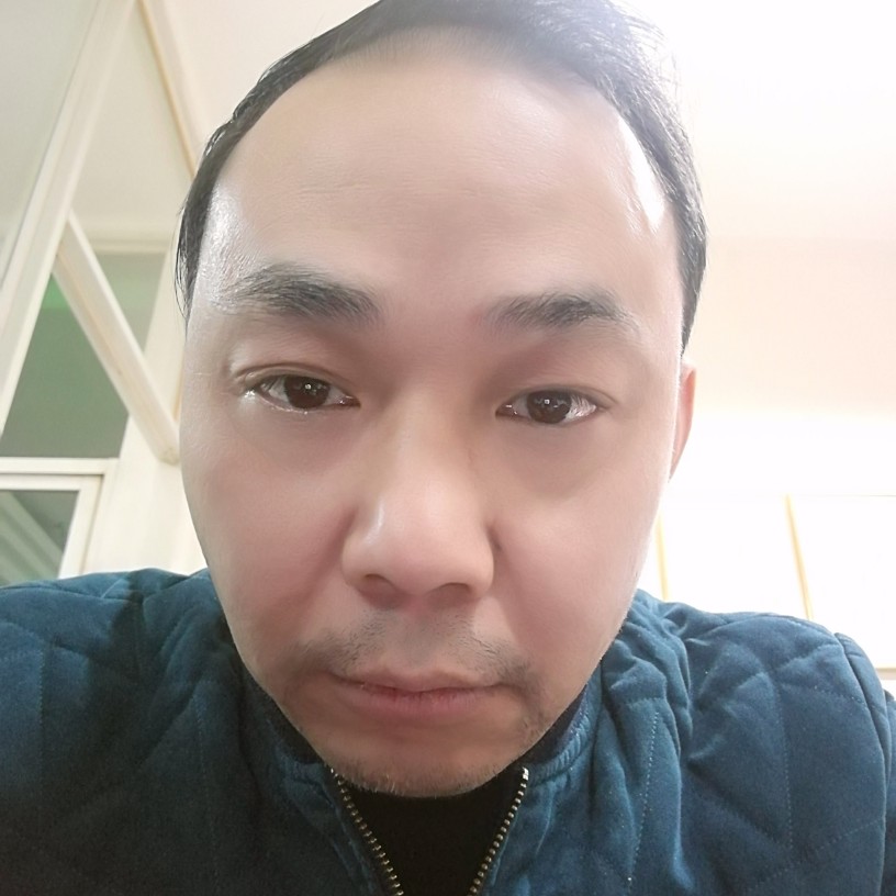 凉面黯然的照片