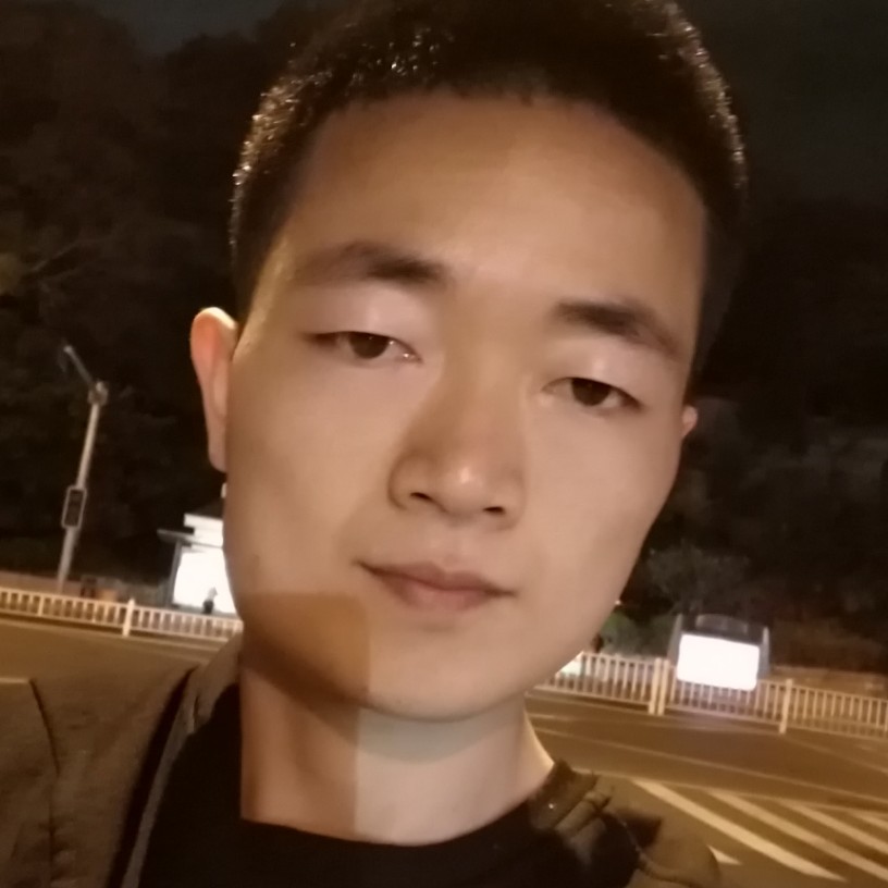 何景荣的照片