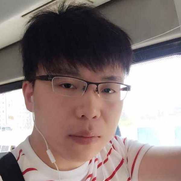 个性长颈鹿的照片
