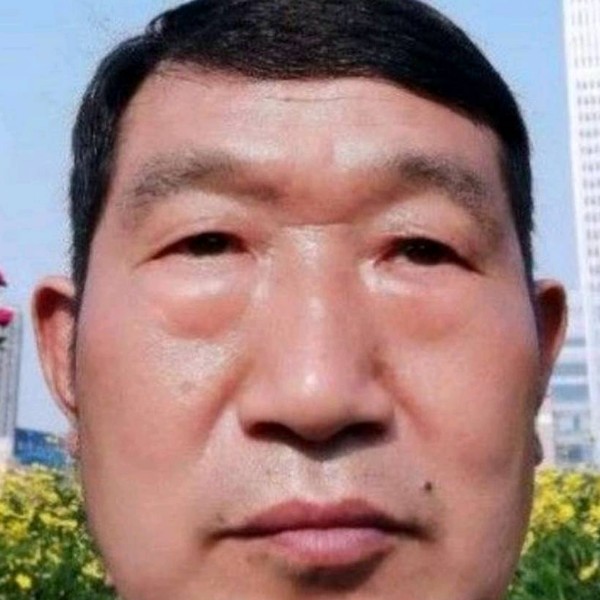 天下成的照片