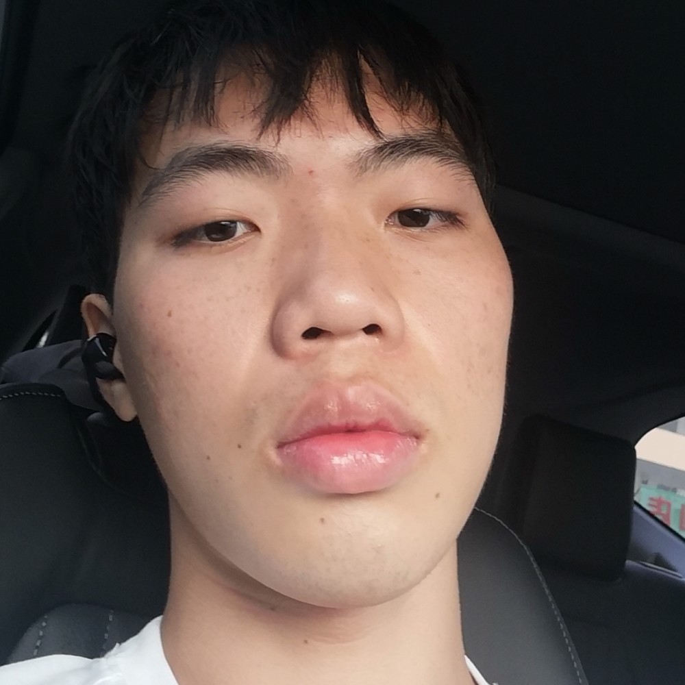 残花白柳的照片