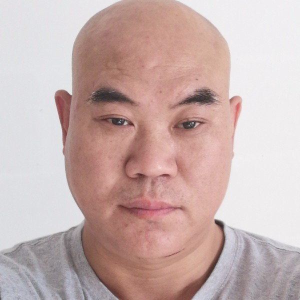 单纯闻野狼的照片